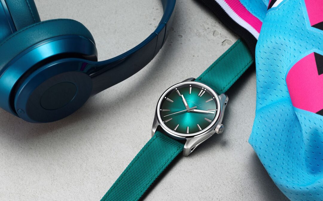 The watch to wear with boardshorts or tux